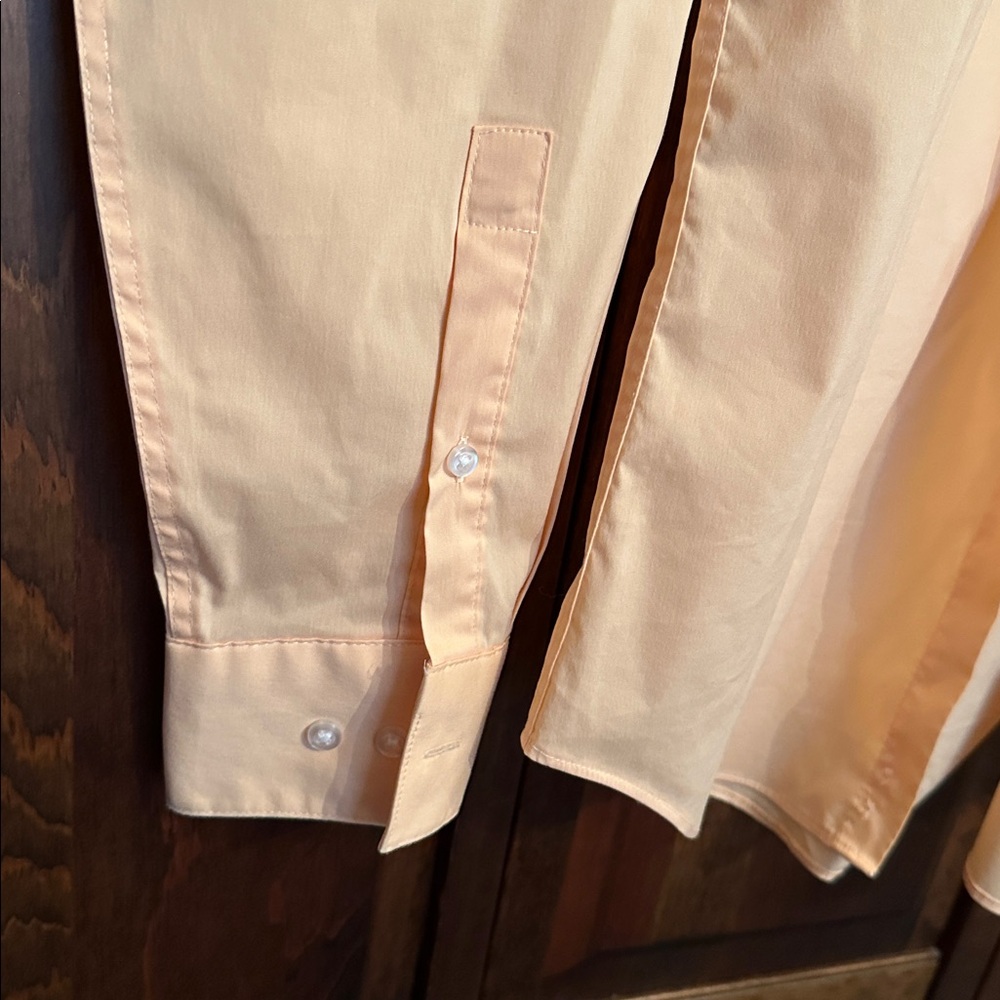 Madison Peach Button-Up Shirt - Picture 6 of 9